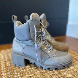 Anastazia Hiker Boot Women’s Size 9